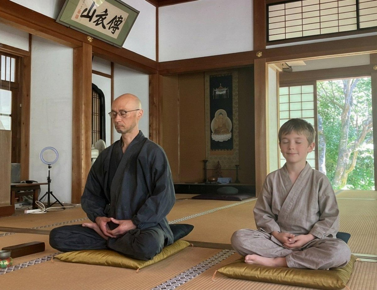 北鎌倉・円覚寺での座禅体験
